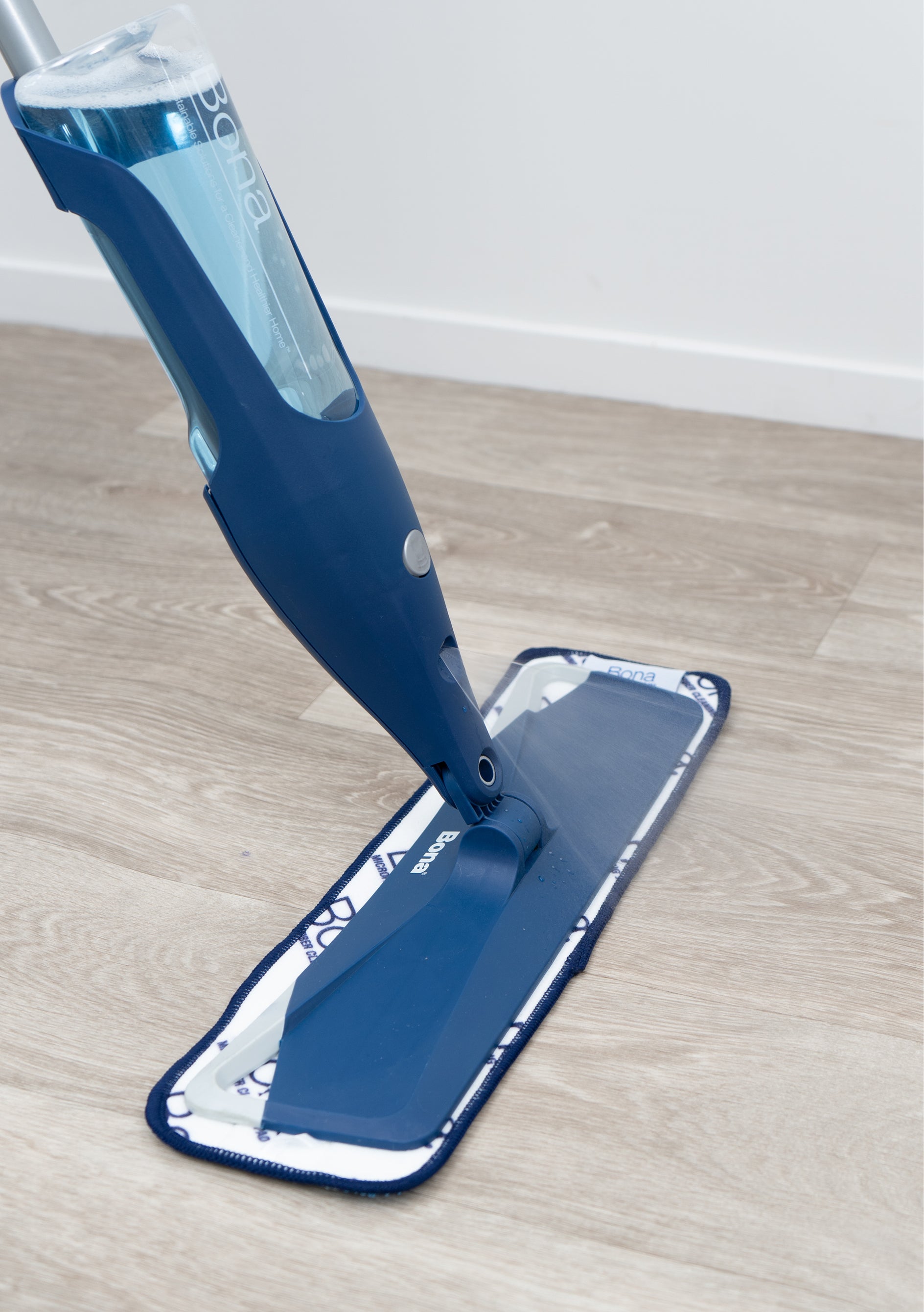 Bona Premium Spray Mop Bundle for Wood Floors