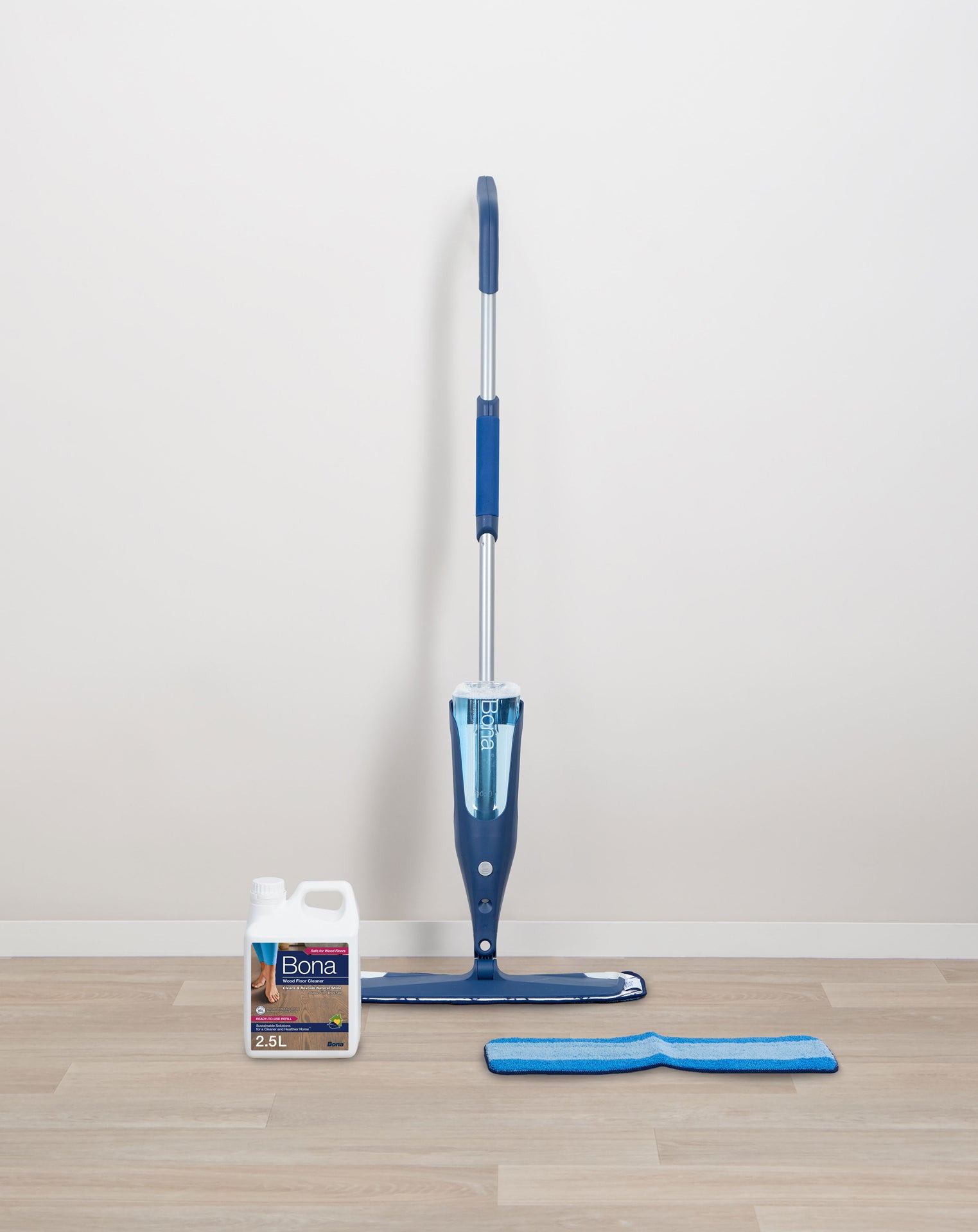 Bona Premium Spray Mop Bundle for Wood Floors